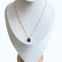 Collier inox ; Lapis-Lazuli Carré