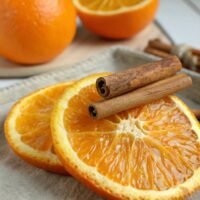 Bougie d'automne en bois - Orange cannelle